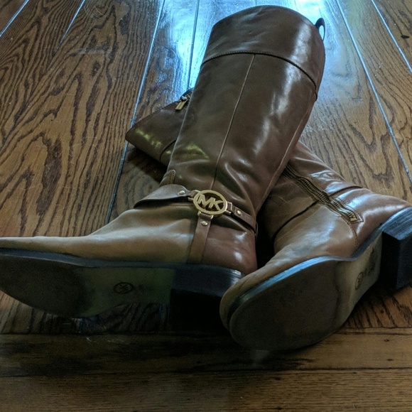 Michael Kors Boots - Picture 3 of 3